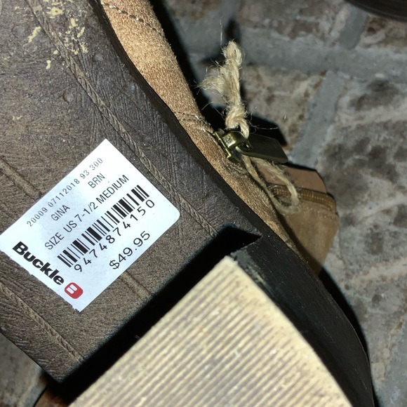 Booties - Picture 3 of 5